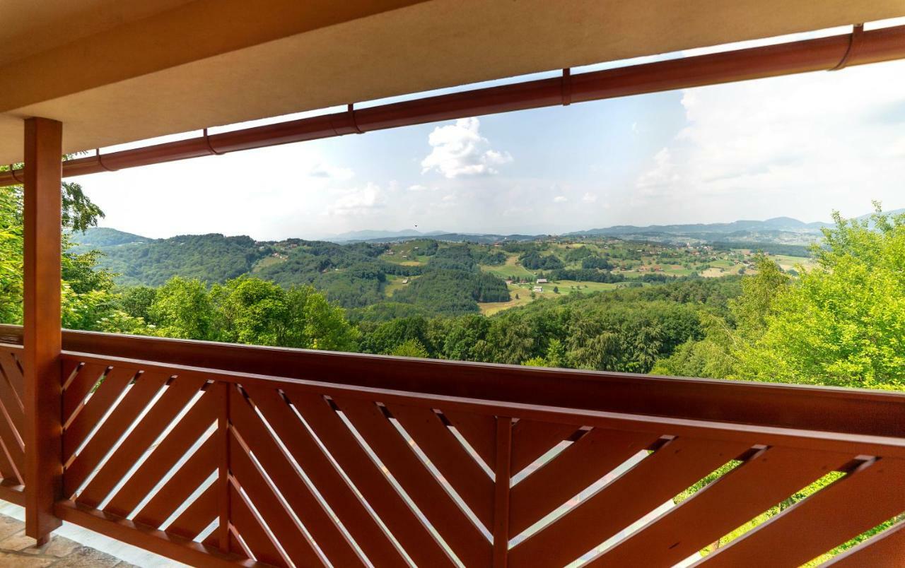 Apartmán Planinca -Hisa Z Razgledom Smarje pri Jelsah Exteriér fotografie
