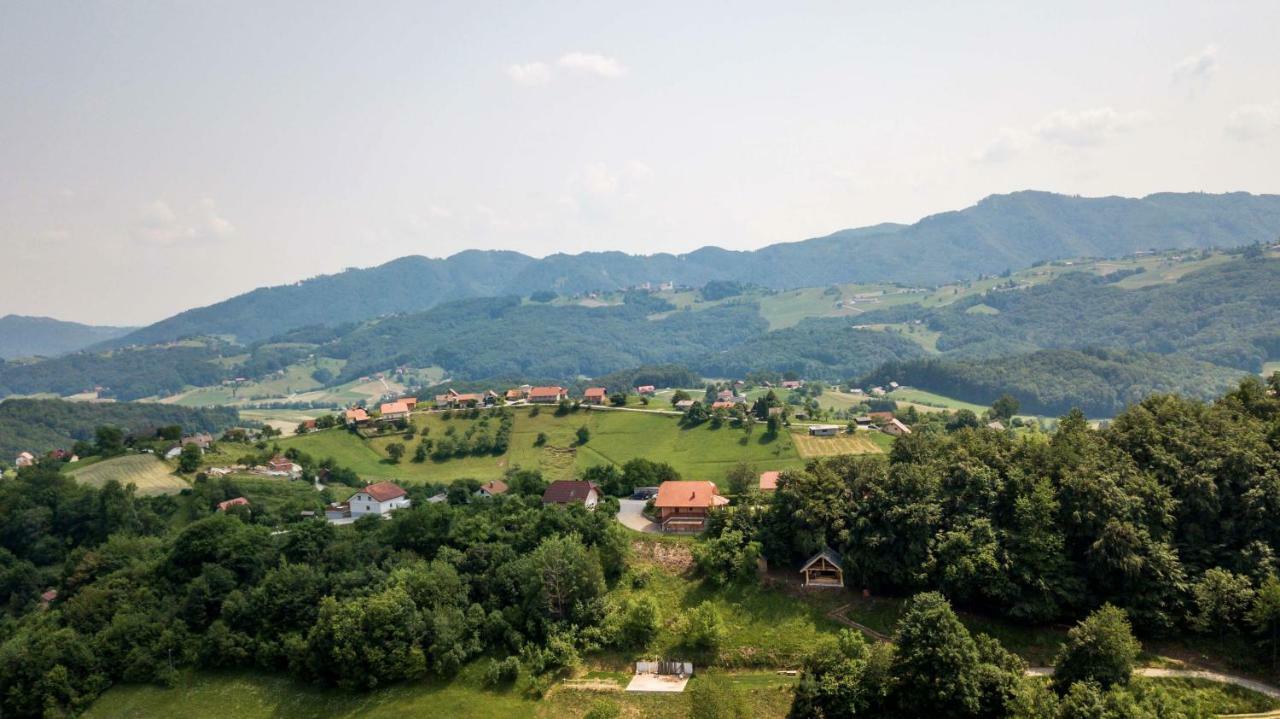 Apartmán Planinca -Hisa Z Razgledom Smarje pri Jelsah Exteriér fotografie